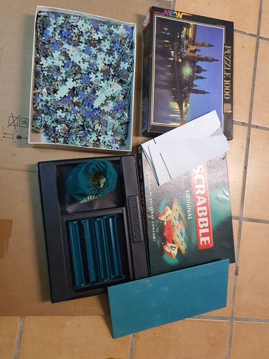 Jogo de tabuleiro e Puzzele de mil peças