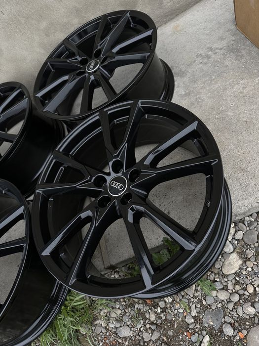 Диски 20 5.112 ЕТ39 8jx20 Audi Q5 S-Line
