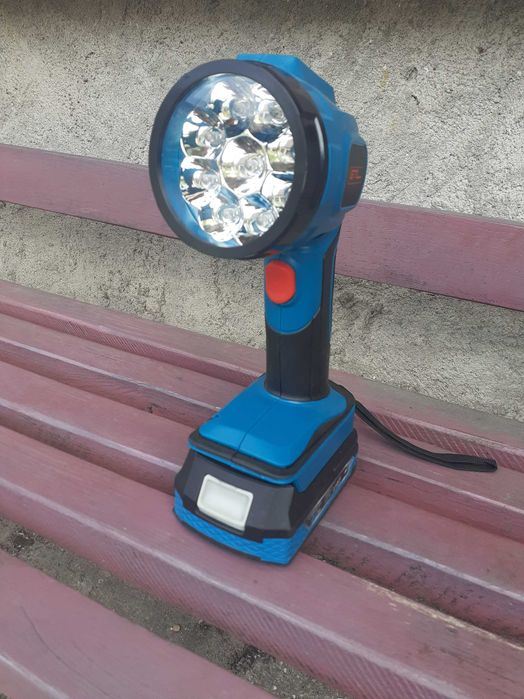 Lampa,latarka do baterii Dedra 18v,powerbase,4garden,yard force