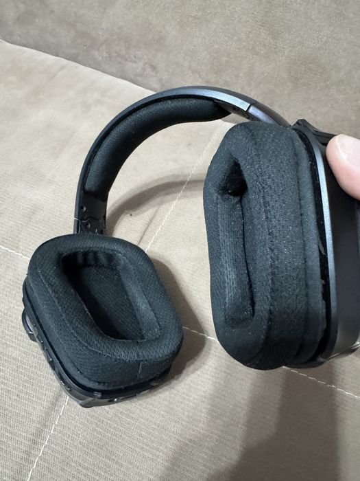 Навушники Logitech g933