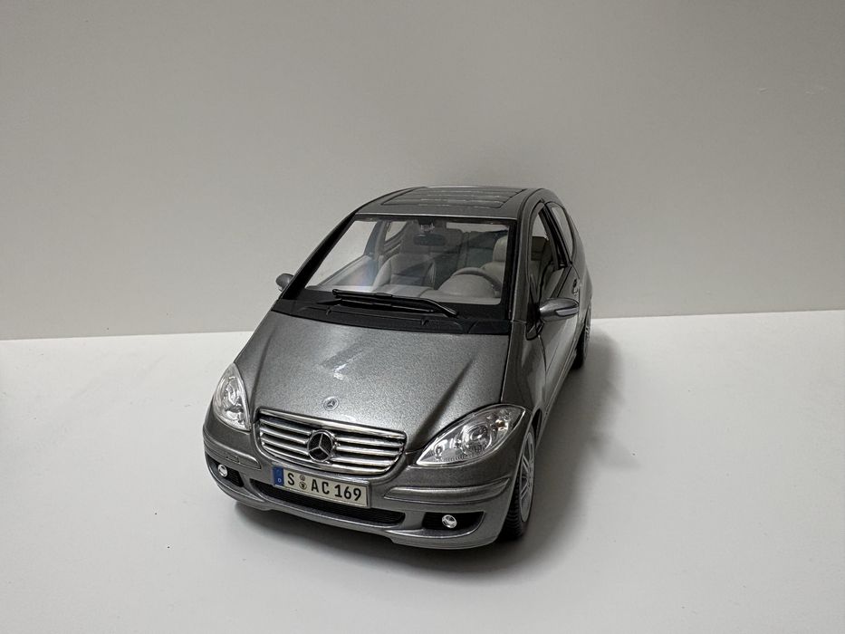 Model Mercedes A Class 1:18 Maisto (bburago welly kyosho)