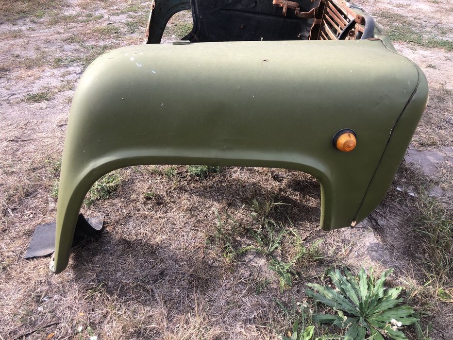 Газ 53 крила перед