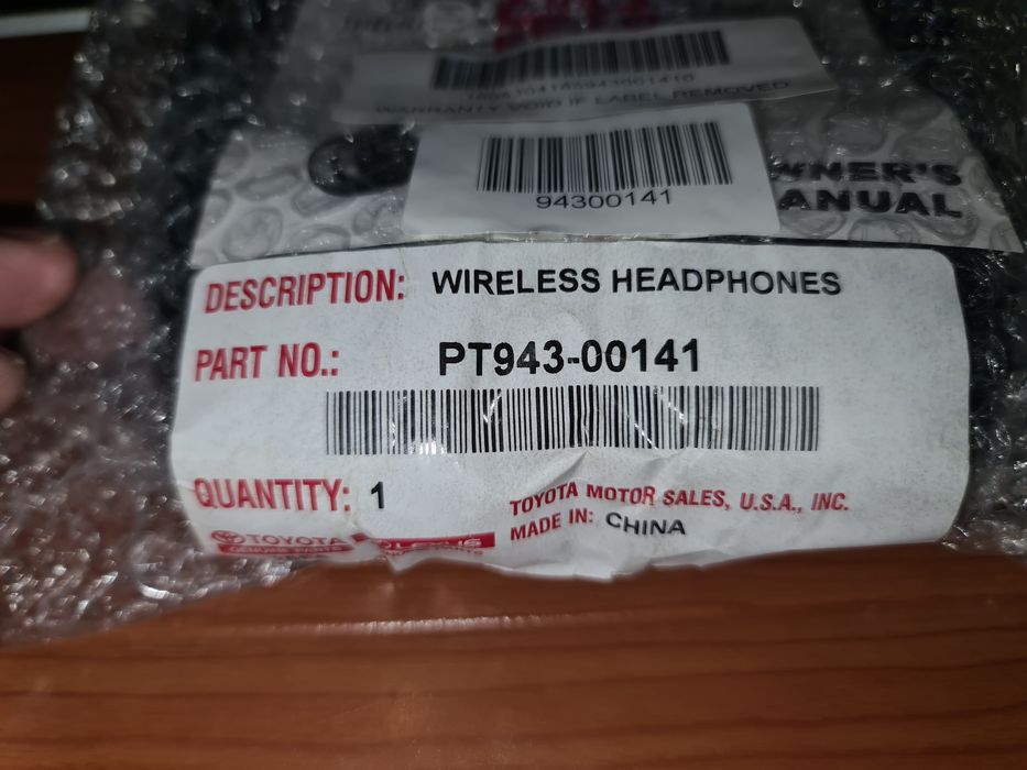 Продам комплект пульта та навушників для Toyota/Lexus