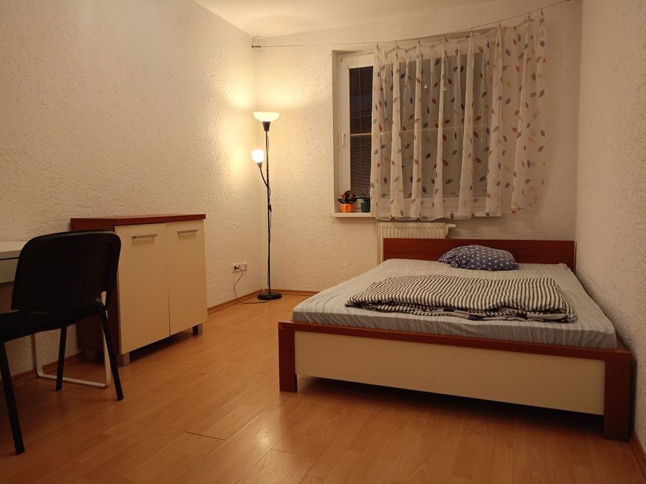 Pokój do wynajęcia (w mieszkaniu 2-pokojowym)