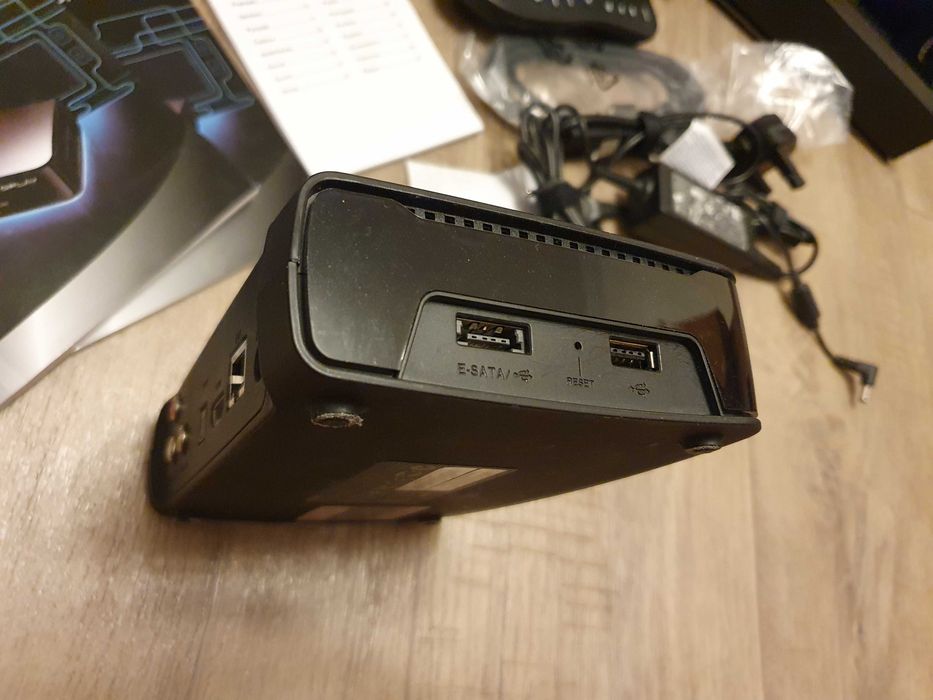 Медіаплеєр ASUS O!Play HDP-R1