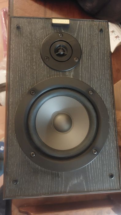 Amplituner Yamaha  RX-V620RDS + JBL 200 kino domowe + Jamo 5.1