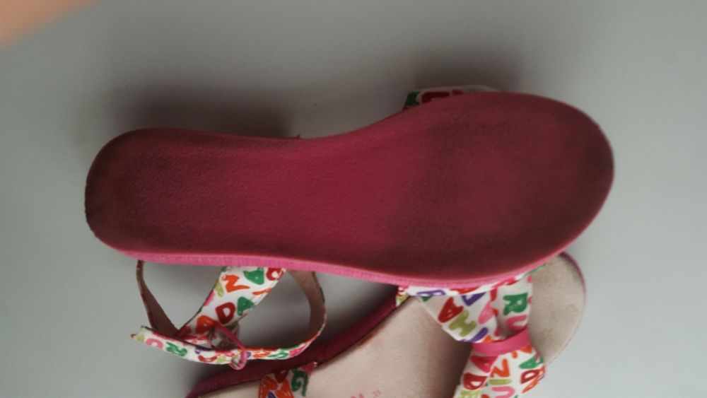 Детские  босоножки  PRADA -33 разм.