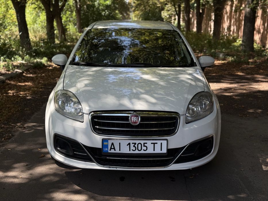 Fiat Linea 2013 рік 1.4 газ/бензин
