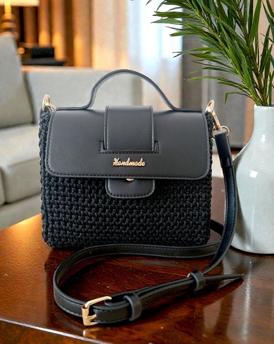 Torebka  robiona na szydełku