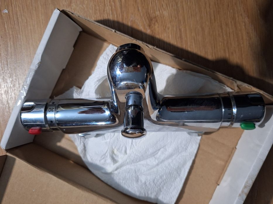 Torneira Misturador de Banho com Regulador Temperatura