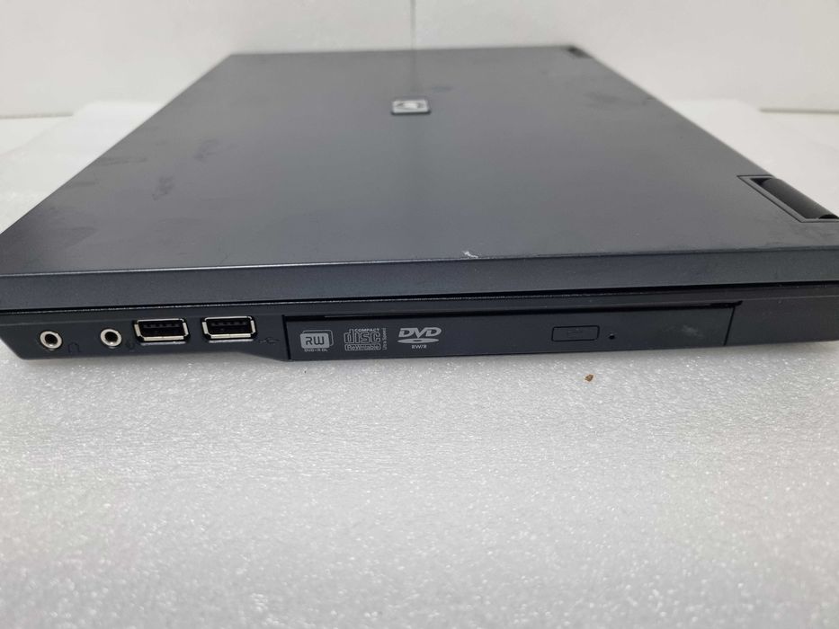 Portátil HP Compaq nx7400 ( para peças )