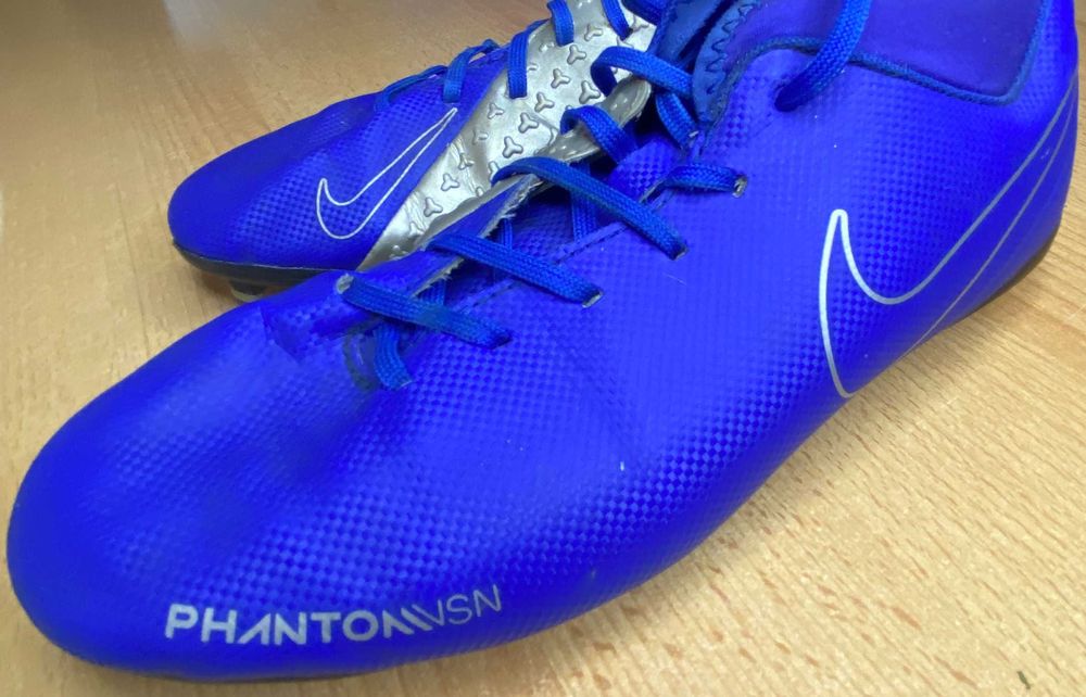 Buty korki plastikowe / lanki NIKE PHANTOM Vsn Club DF/FG r. 38,5