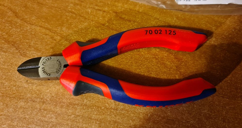 Szczypce boczne obcinaczki knipex