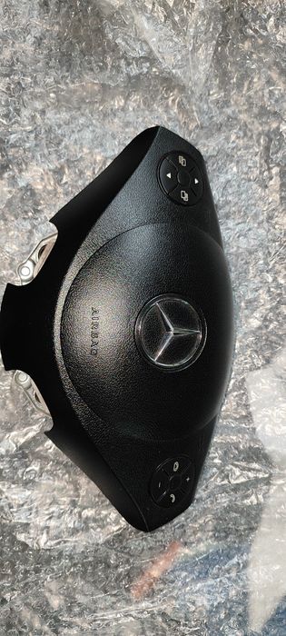 Подушка руля с кнопками мультируль на Sprinter 906