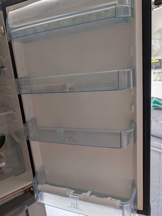 Lodówka Electrolux ERB34301X8 CB 340 1C elementy