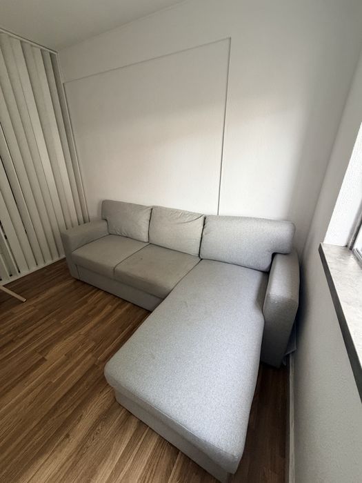 Sofá-cama com chaise longue IKEA