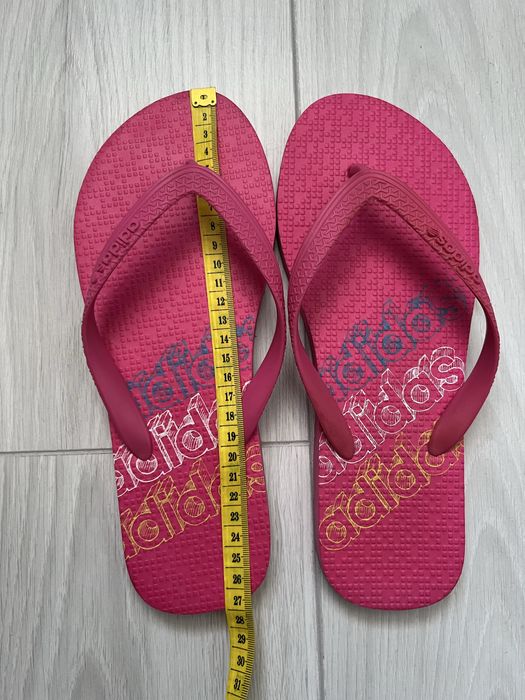 Оригінальні вʼєтнамки Adidas, US 7-8