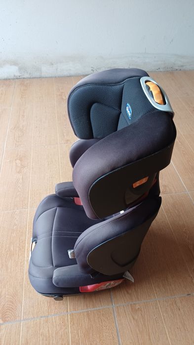 Cadeira auto Chicco Oasys 2/3