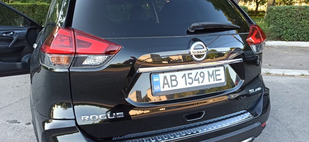 Nissan Rogue SL Premium AWD 2018. Максимальна комплектація, рідна фарба, рідний пробіг. Без підкрасів!