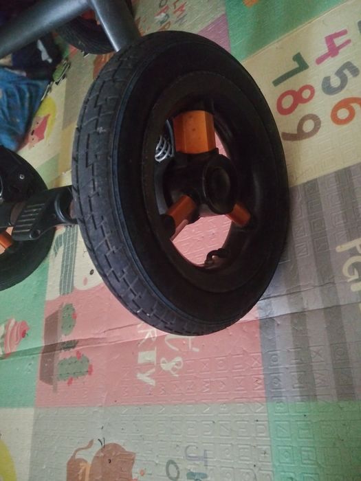 Коляска 2в1 фірми TAKO