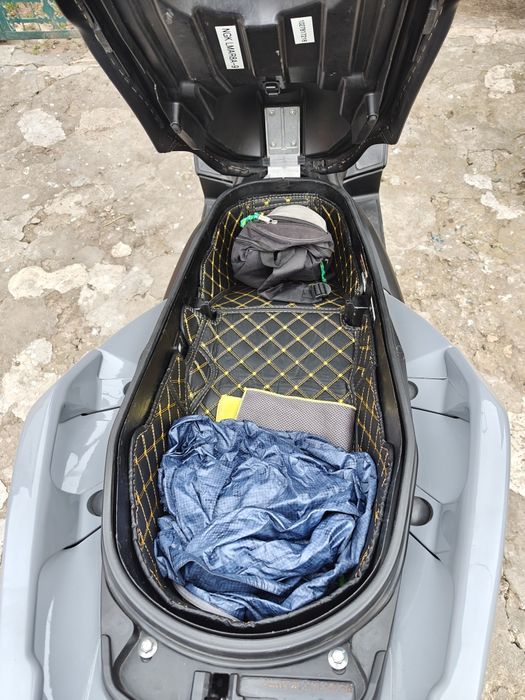 Yamaha xmax 300 2018год