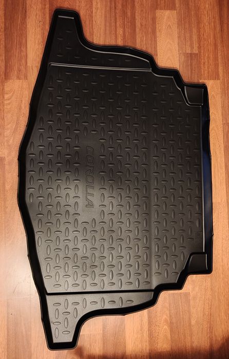 OE Toyota  mata wykładzina bagażnika gumowa Corolla 1.8 e21 hb 2019-