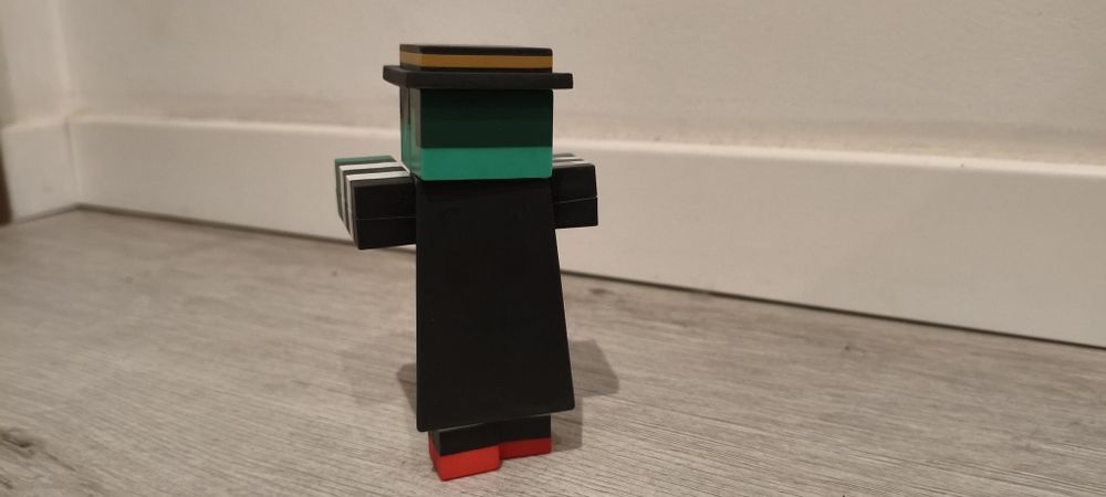Figurka mcdonalds minecraft zombie