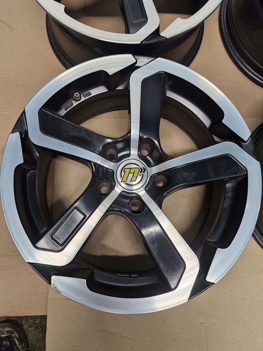 Felgi DOTZ 17 cali 5x120