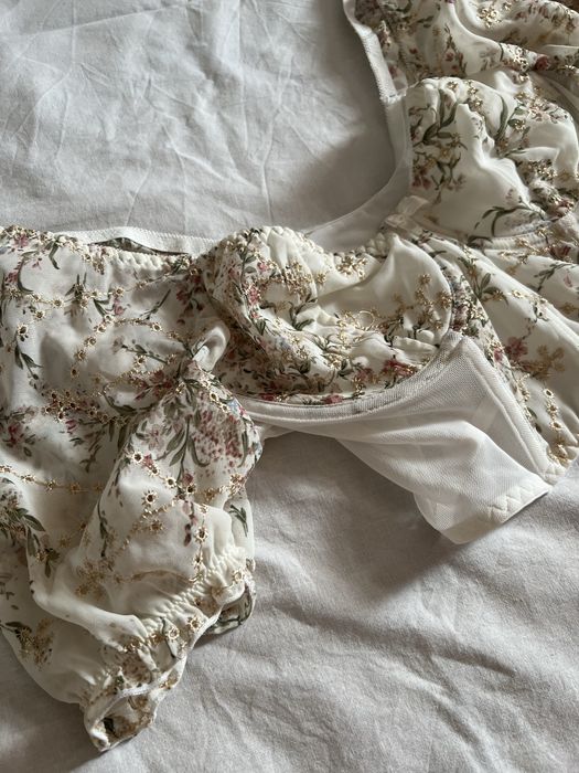 Корсет жіночий