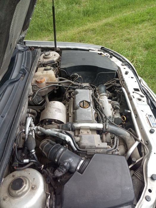 Opel Vectra C 2004 2.2