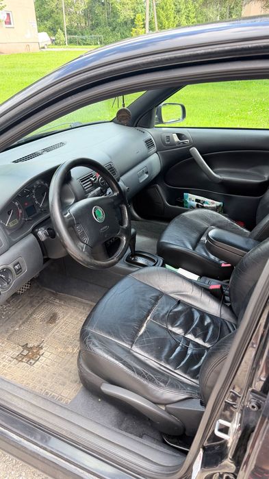 Продаж авто Skoda OCTAVIA 1.8 T