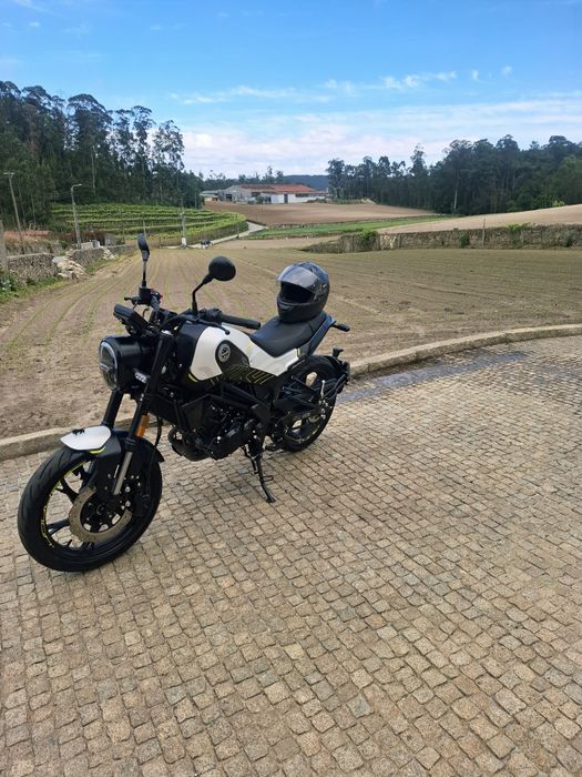 Benneli leoncino 125 de 2025 apenas 3600km
