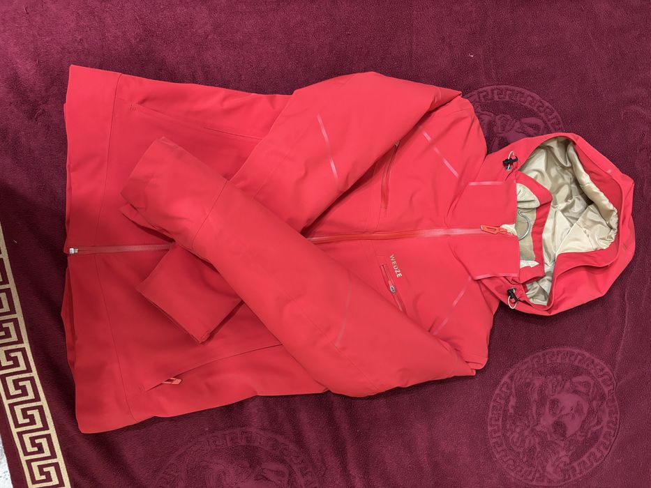 Лижна куртка жіноча