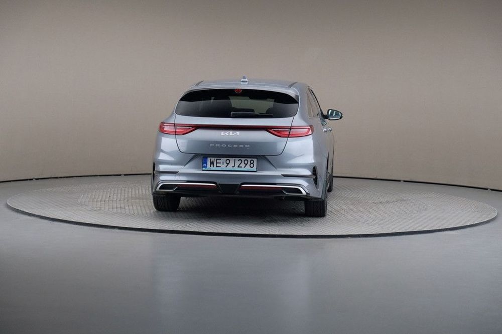 Kia ProCeed Kia Proceed 1 5 T Gdi 160KM 7DCT GT Line