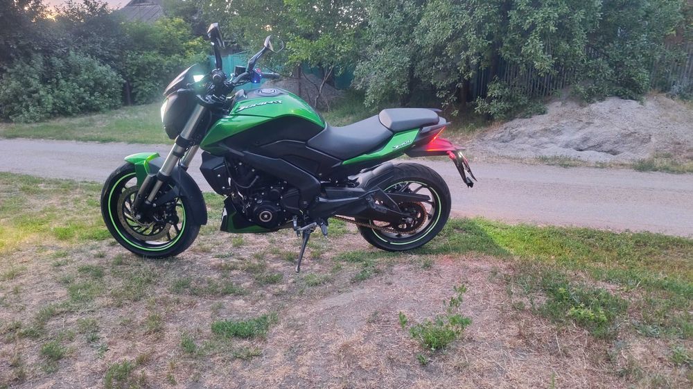 Badjaj Dominar 400