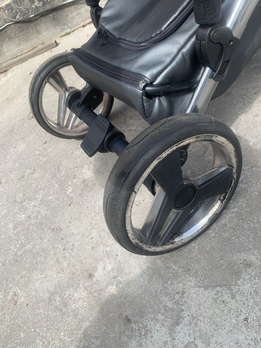 Каляска дитяча 2 в 1 Junama exclusive prams маневрена і легка в управл