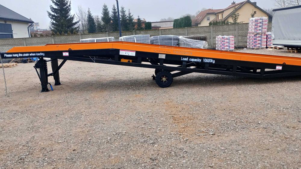 Mobilna rampa , platforma najazd do kontenera 10 ton