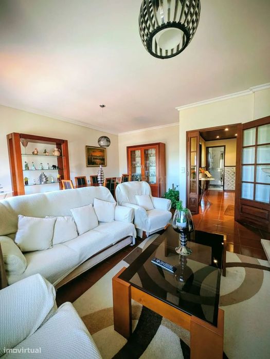 Apartamento T3 em Oiã