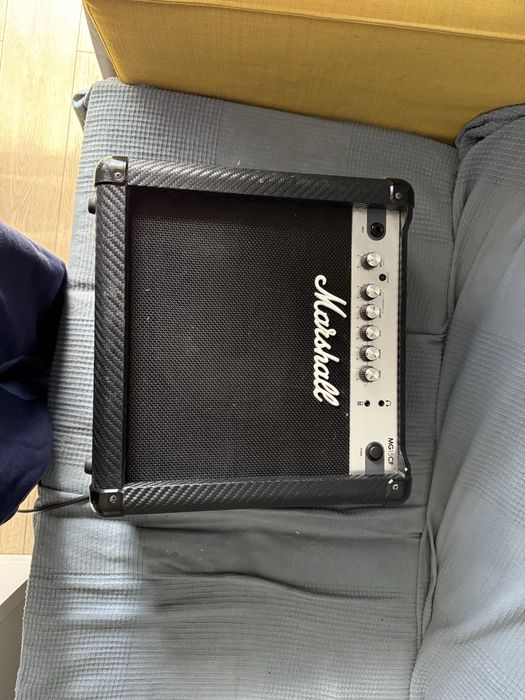 Squier Bullet Stratocaster plus piecyk