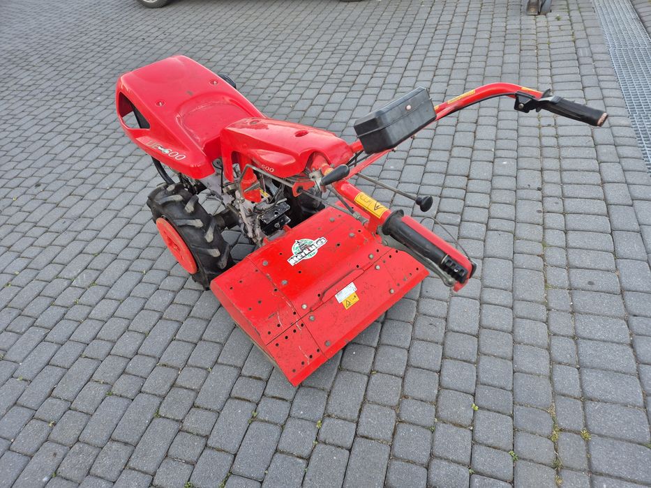 Ciągnik ogrodowy dzik Hercules UE 600