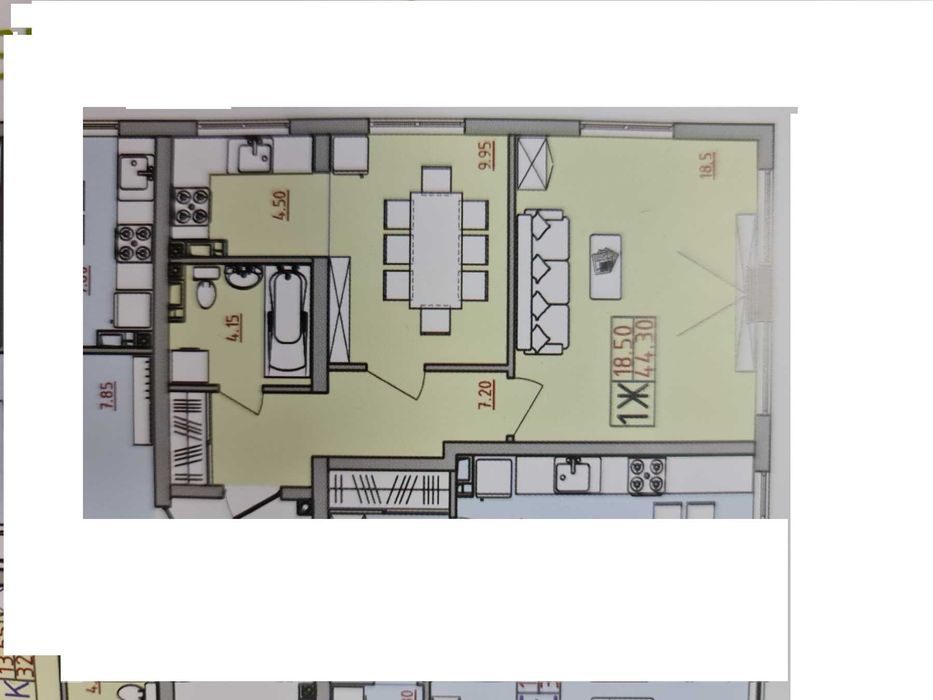 В продаже 2-комнатная квартира с возможностью перепланирования.