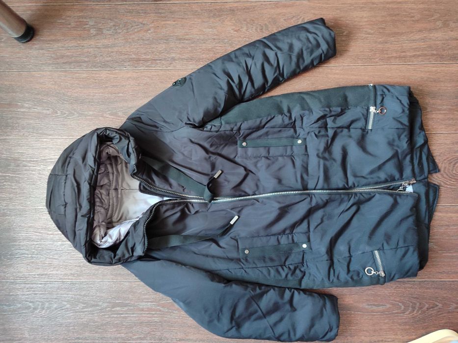 Зимова куртка (тепла)