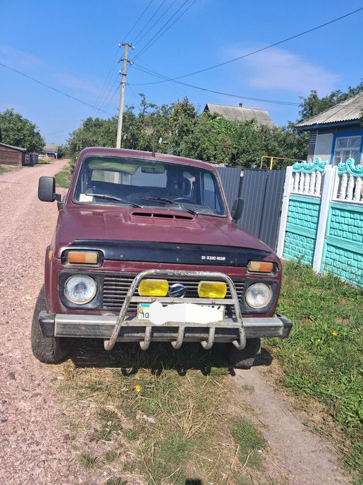 Автомобіль  Нива