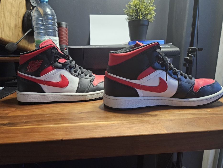 Nike air Jordan mid  Vermelho ORIGINAIS