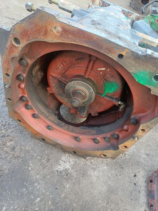 Sprzeglo mokre Massey Ferguson 6120 Ares 550, 540 skrzynia 6130 ,6140