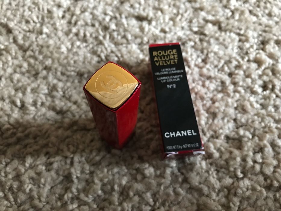 Chanel Rouge Allure Velvet No 2 pomadka do ust szminka
