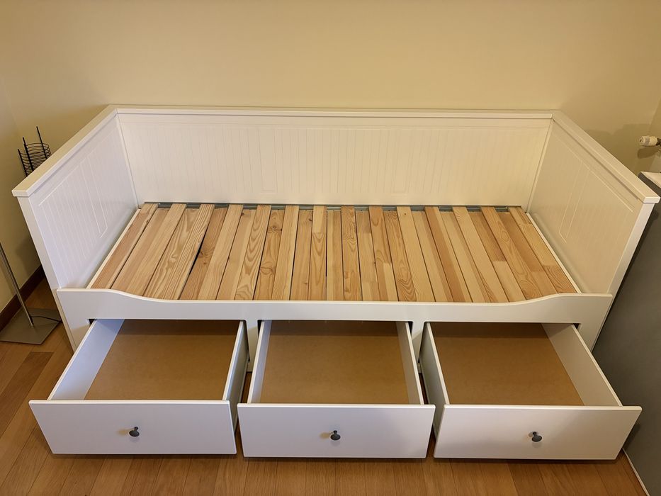 Cama individual/dupla com 3 gavetas