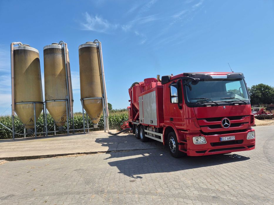 Mobilna Mieszalnia Pasz - Usługi Śrutownik Gniotownik