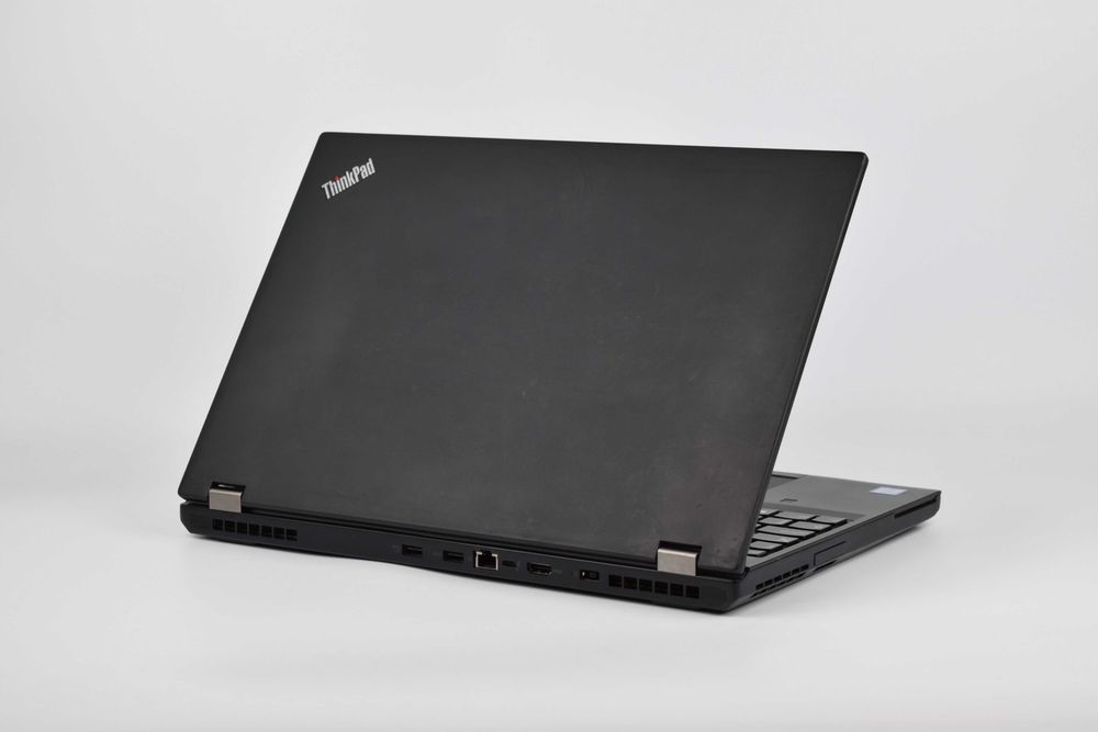 Lenovo ThinkPad P51 i7-6820HQ M2200 16/32гб ssd 512/1тб 15.6" IPS FHD Ноутбук
