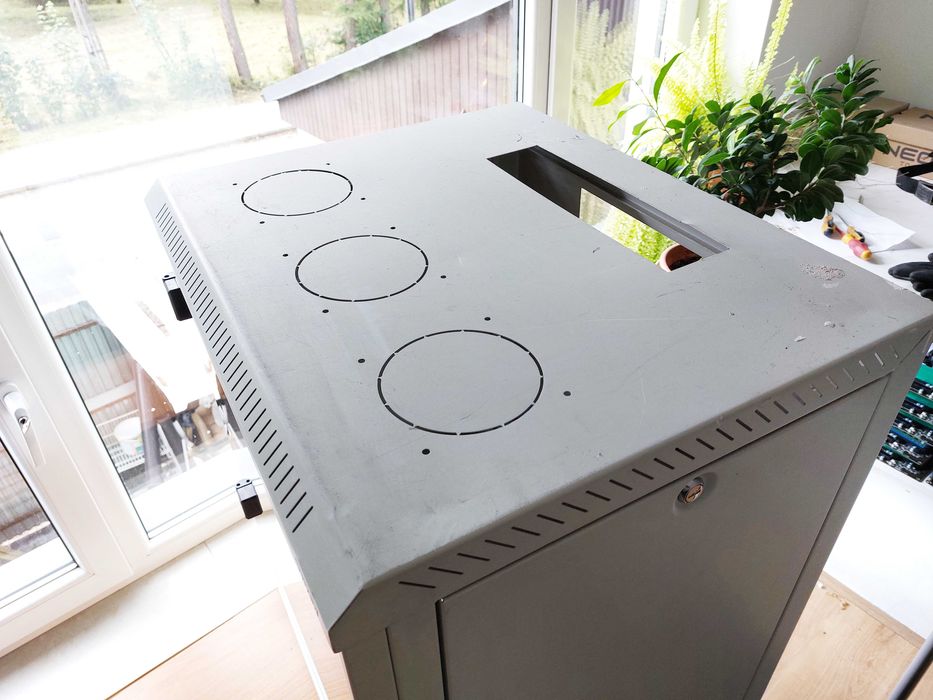Szafa rack TRITON 63 x 60 x 50 cm